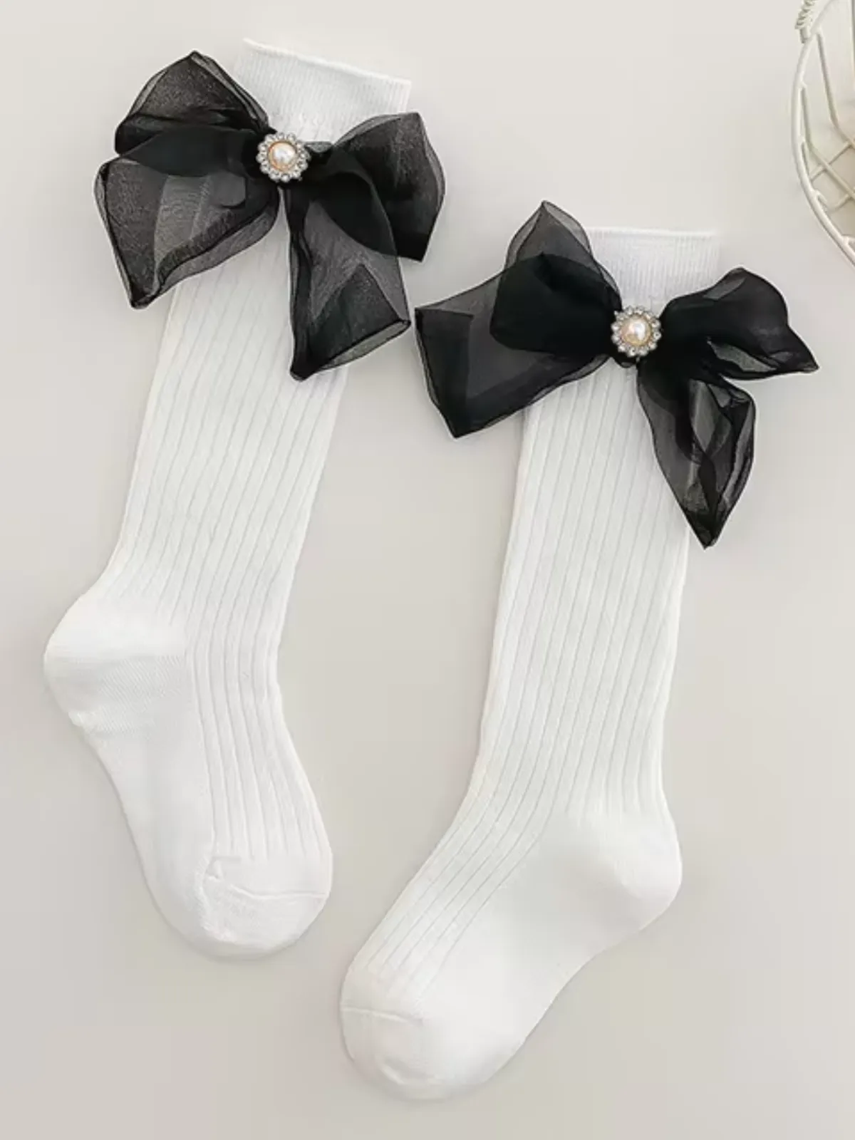 Elegant Pearl & Big Bowknot Princess Socks