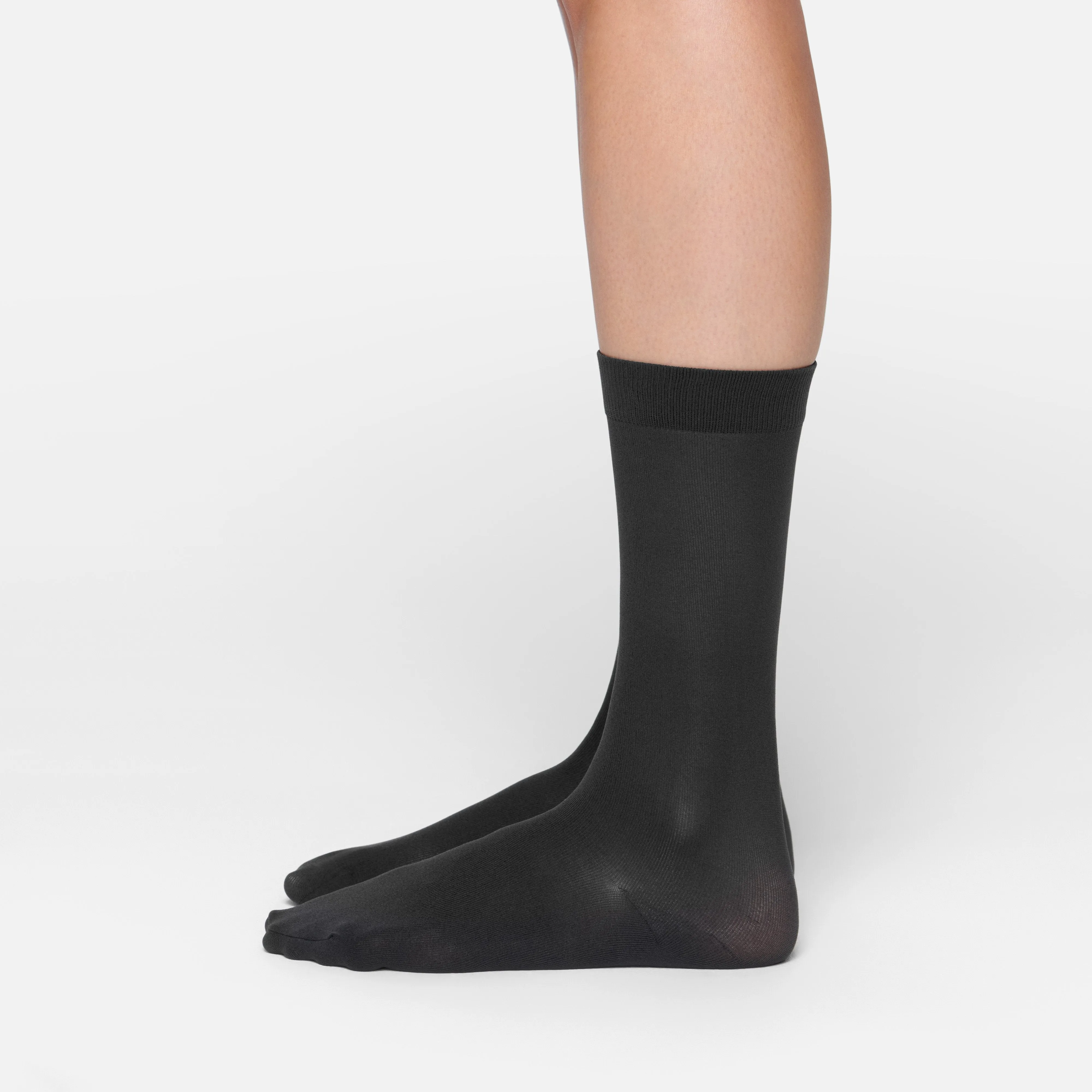 NYLON HOSIERY CREW SOCK | ONYX