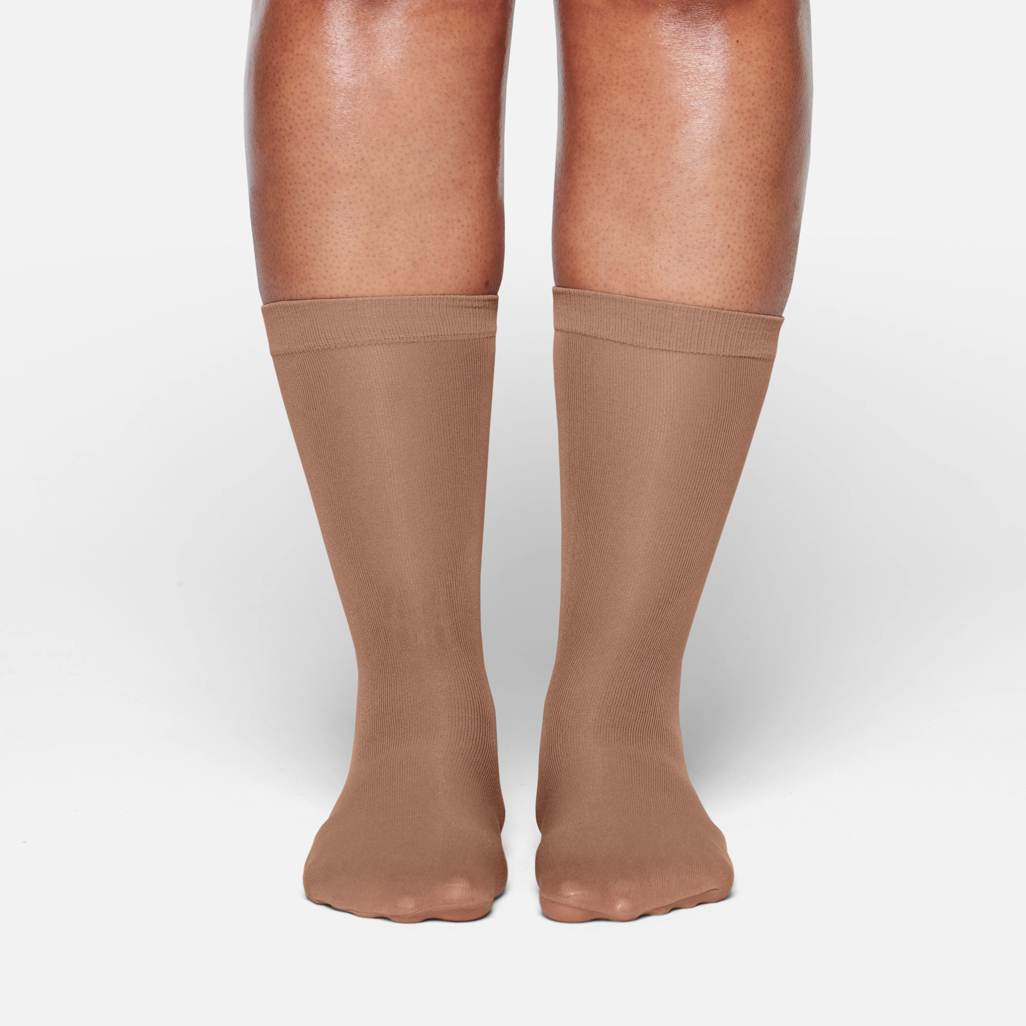 NYLON HOSIERY CREW SOCK | SIENNA