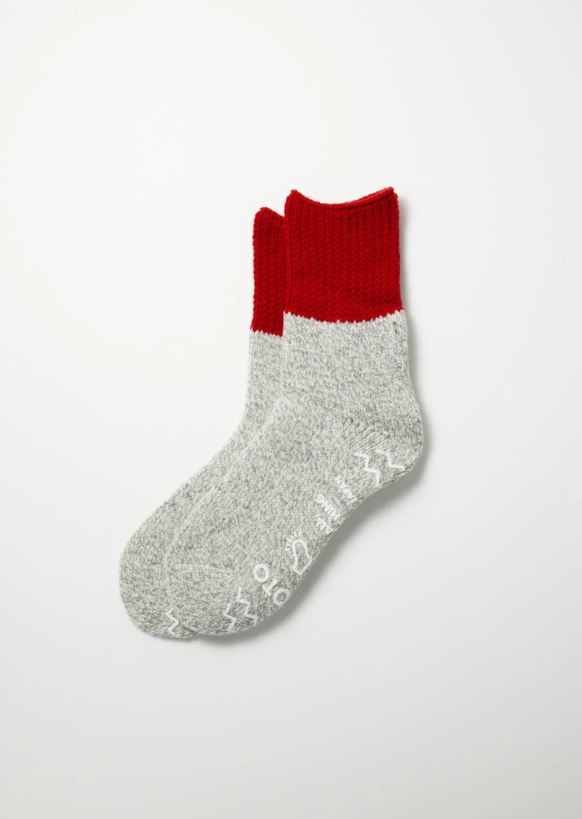 R1486 Retro Winter Room Socks Red/Gray